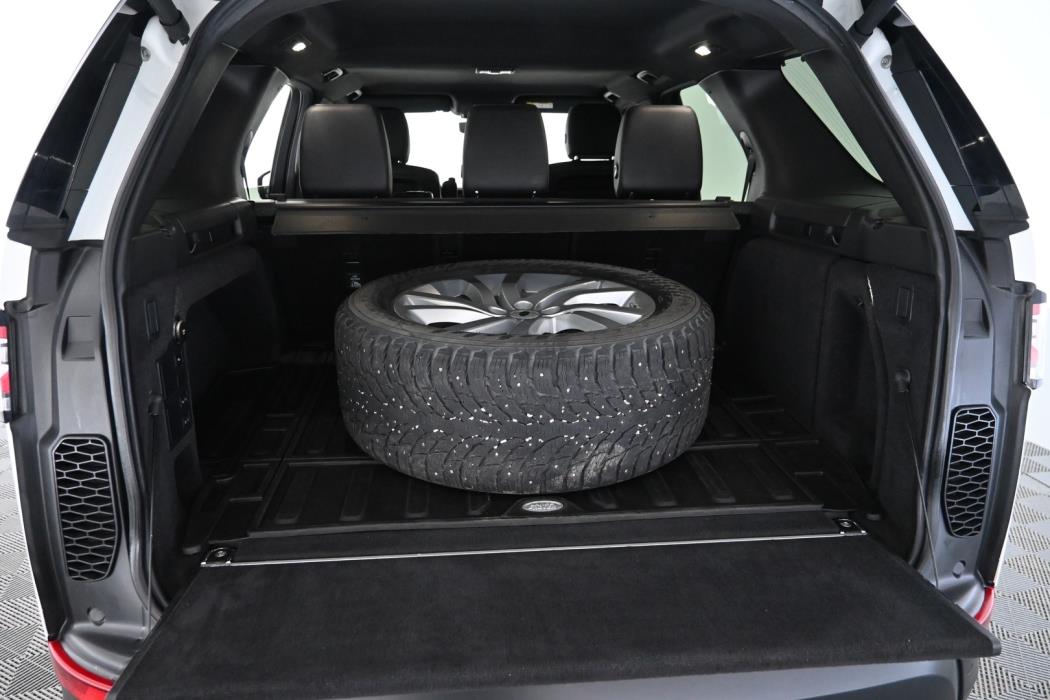 LAND ROVER Discovery 2018
