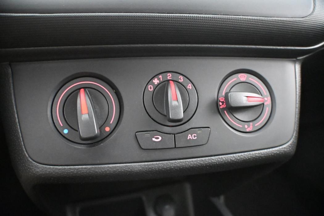 SEAT IBIZA 2011