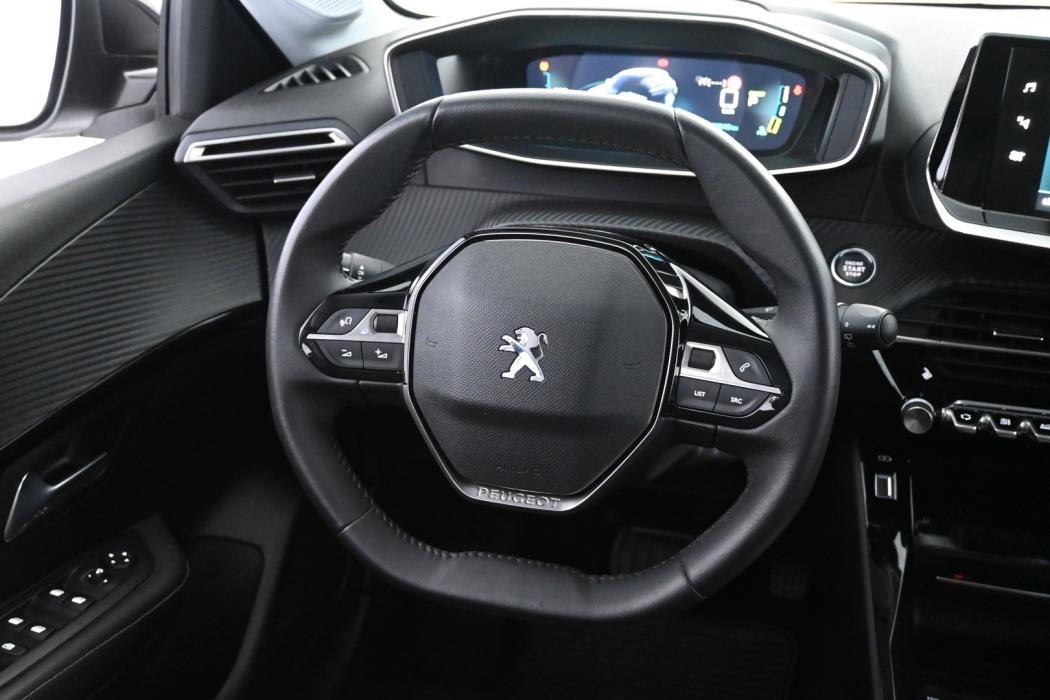 PEUGEOT e-208 2023