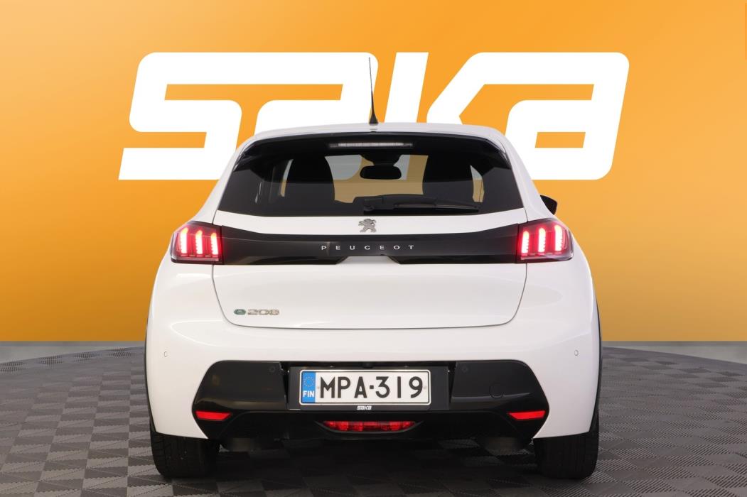 PEUGEOT e-208 2023