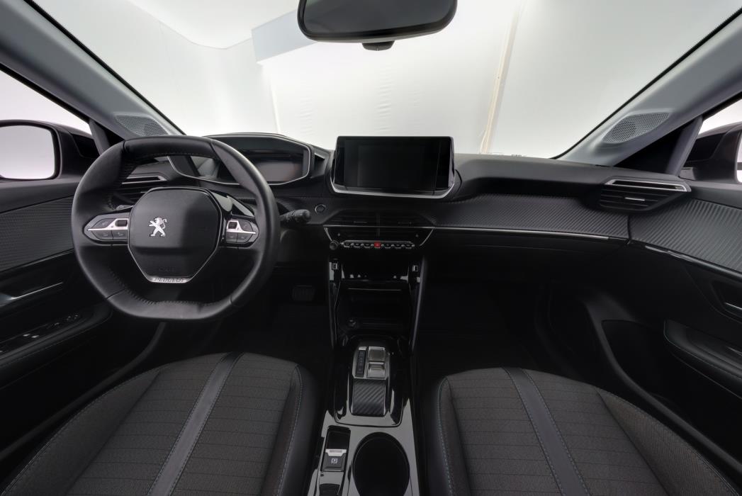 PEUGEOT e-208 2023
