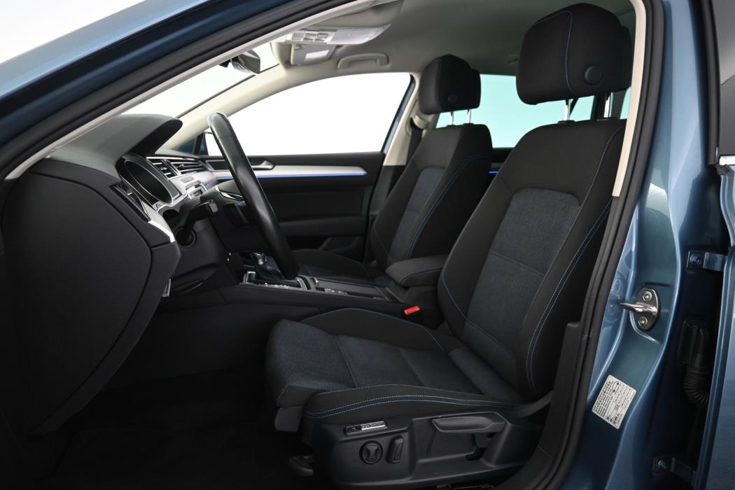 VOLKSWAGEN Passat 2016