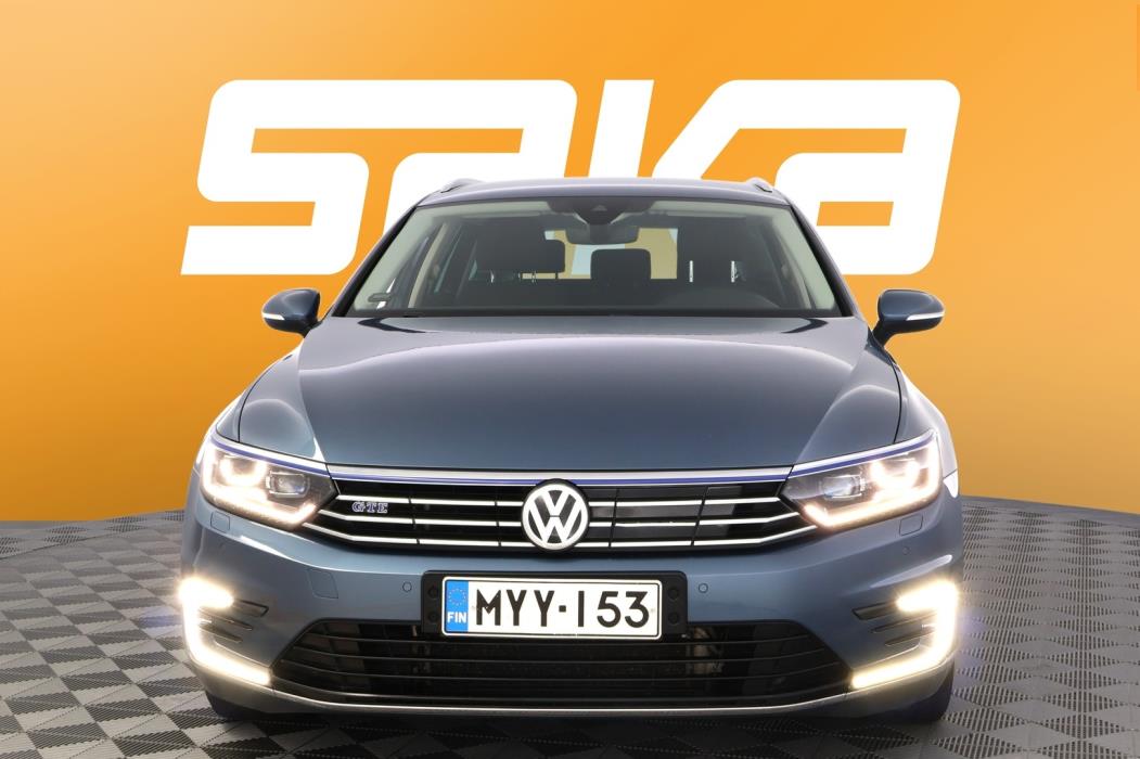VOLKSWAGEN Passat 2016