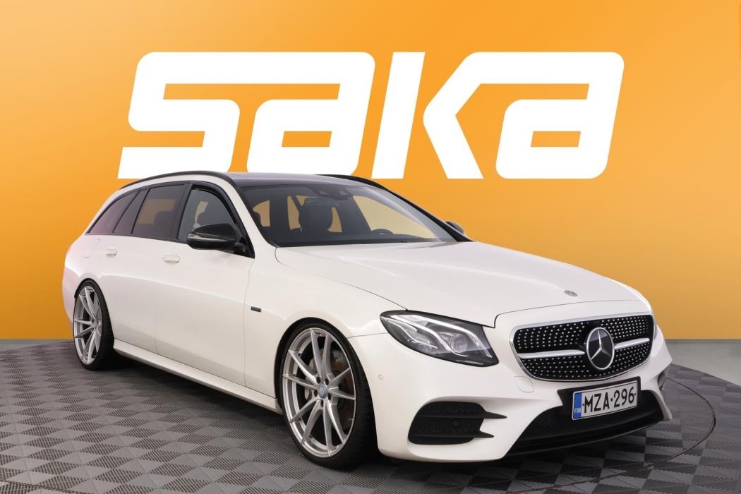 MERCEDES-BENZ E 2020