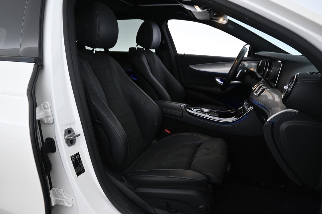 MERCEDES-BENZ E 2020