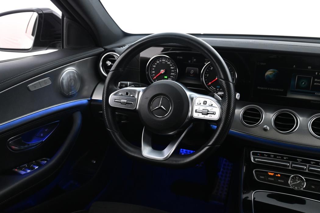 MERCEDES-BENZ E 2020