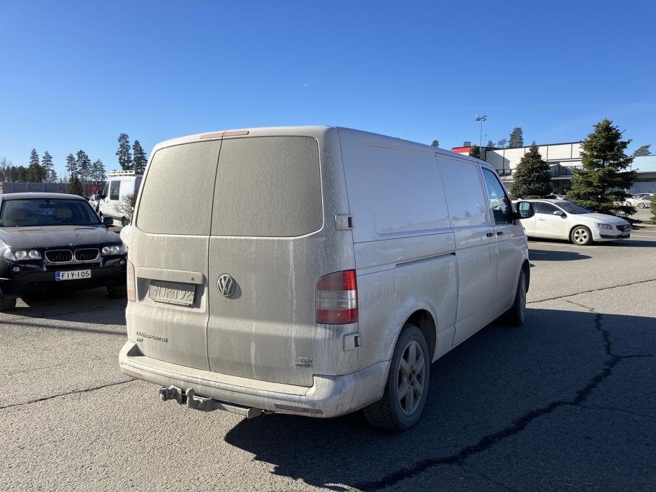 VOLKSWAGEN Transporter 2015