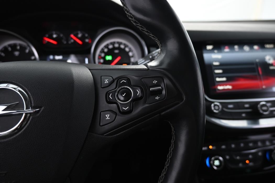 OPEL Astra 2017