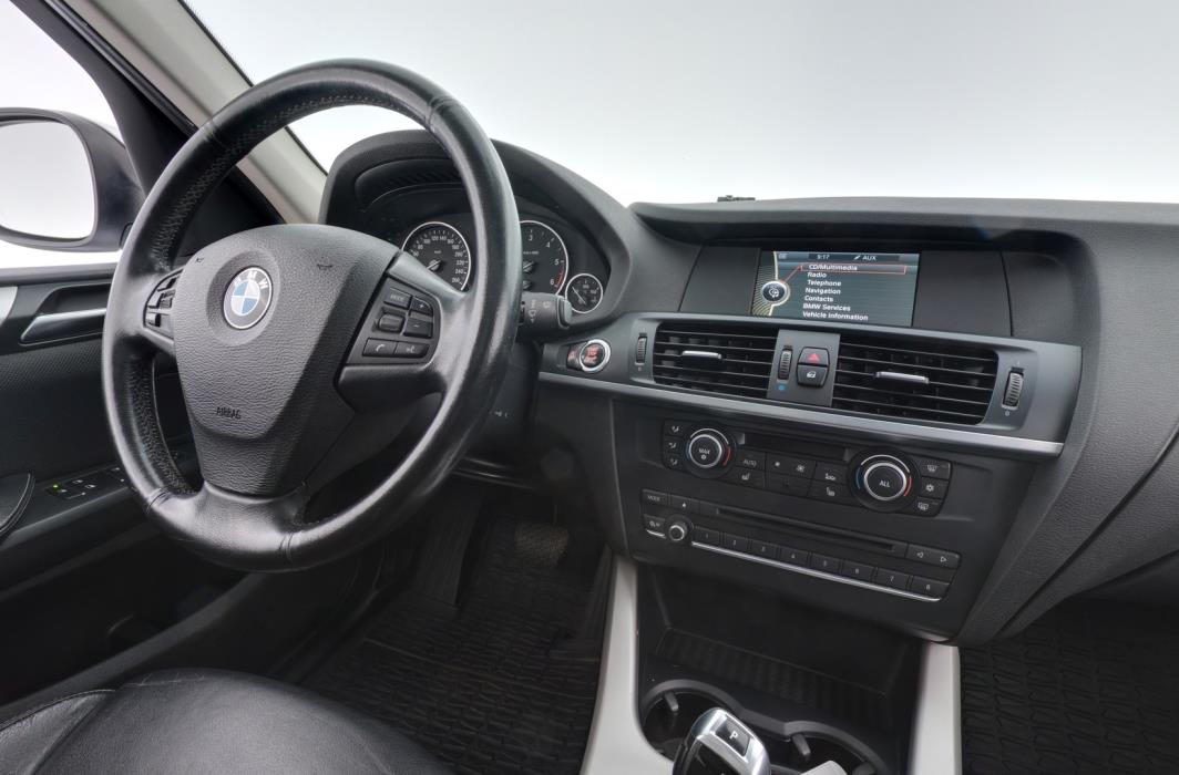 BMW X3 2011