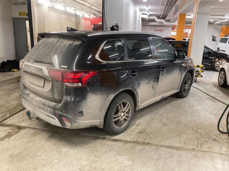 MITSUBISHI OUTLANDER PHEV 2020
