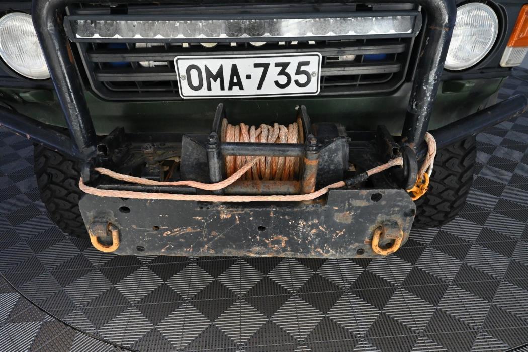 TOYOTA Land Cruiser V8 1983
