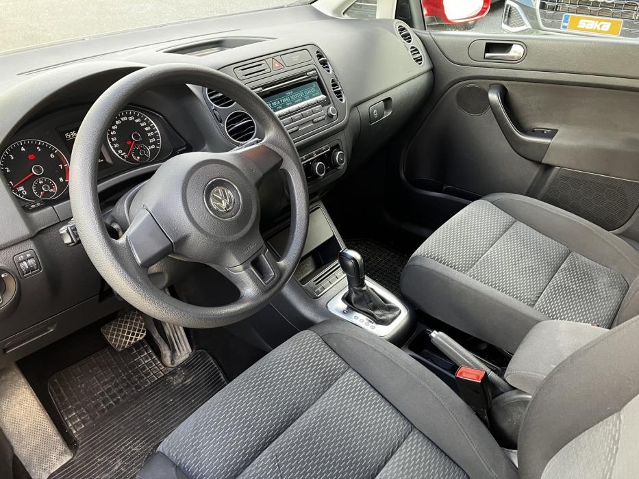 VOLKSWAGEN Golf Plus 2012