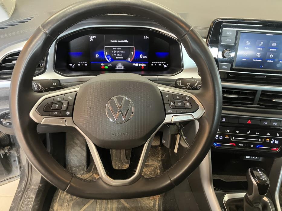 VOLKSWAGEN T-Roc 2024