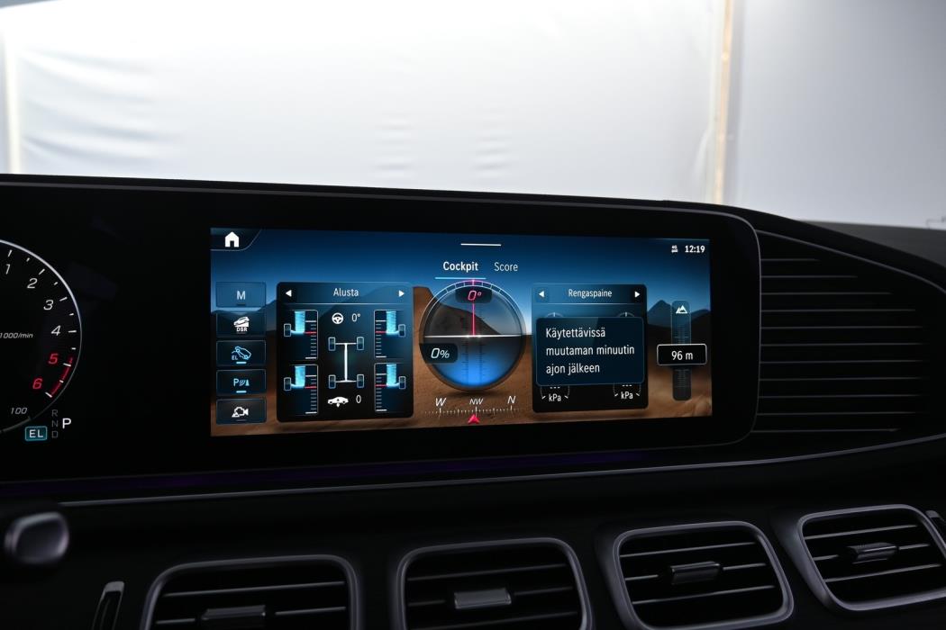 MERCEDES-BENZ GLE 2024