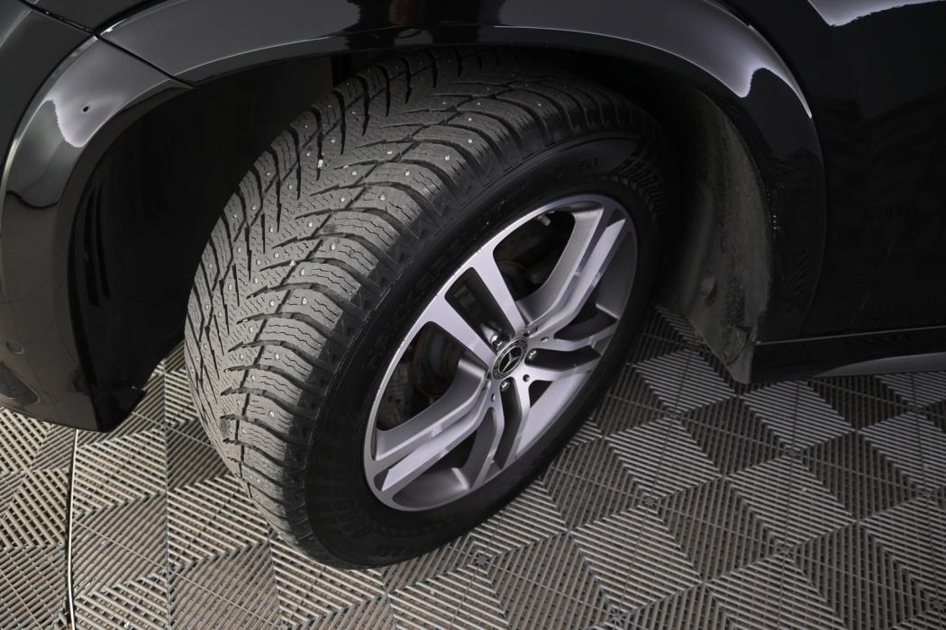 MERCEDES-BENZ GLE 2024