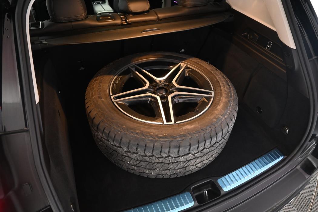 MERCEDES-BENZ GLE 2024