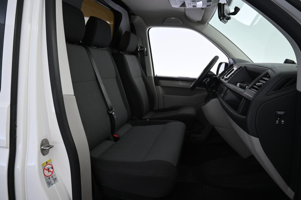VOLKSWAGEN Transporter 2018