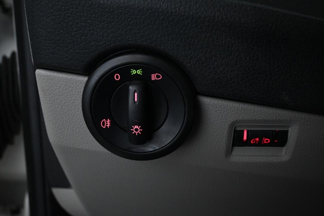 VOLKSWAGEN Transporter 2018