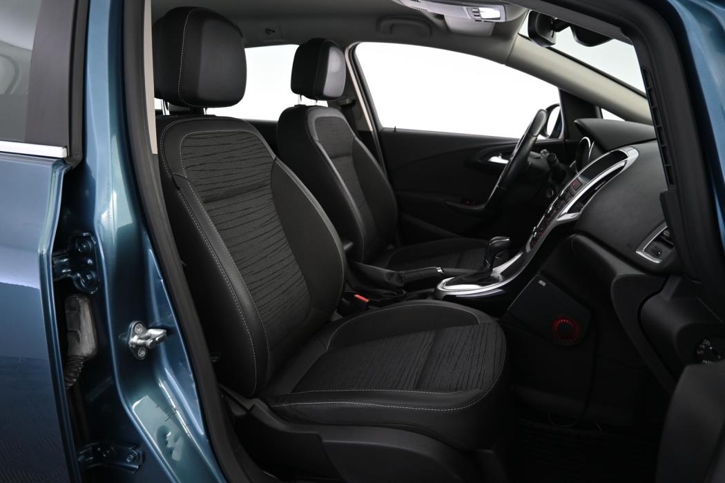 OPEL Astra 2015