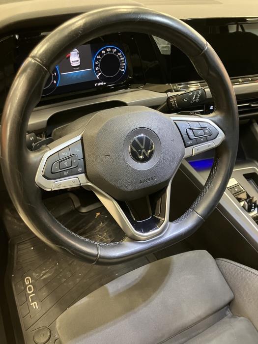 VOLKSWAGEN Golf 2020