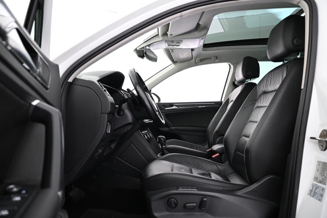 VOLKSWAGEN Tiguan 2016