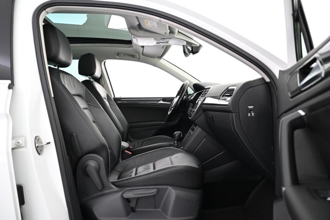 VOLKSWAGEN Tiguan 2016