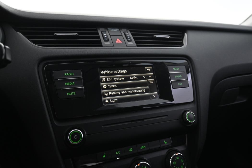 SKODA Octavia 2015