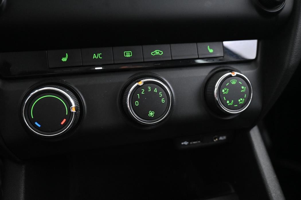 SKODA Octavia 2015
