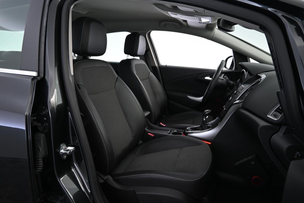 OPEL Astra 2013