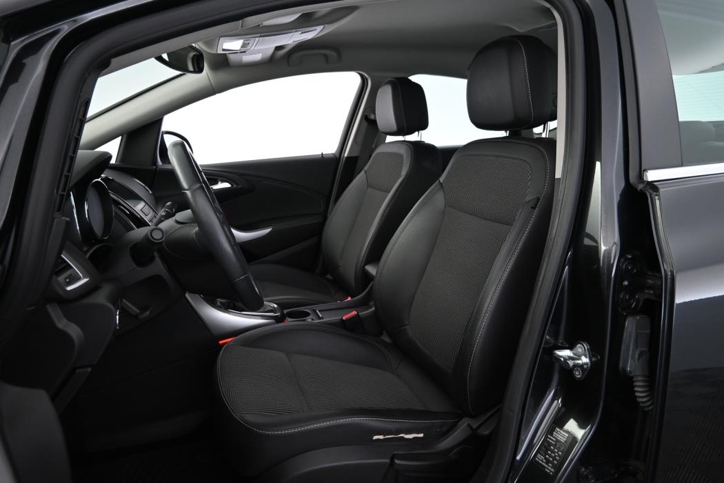OPEL Astra 2013