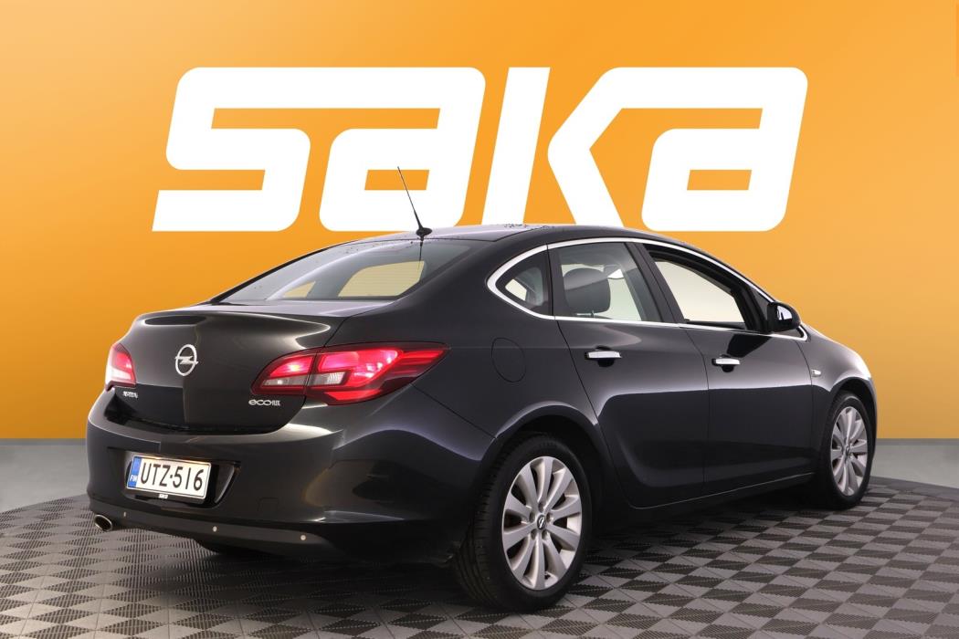 OPEL Astra 2013