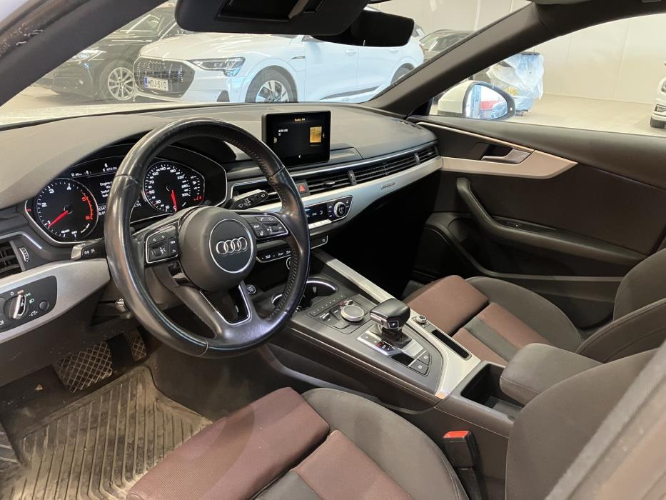 AUDI A4 2016