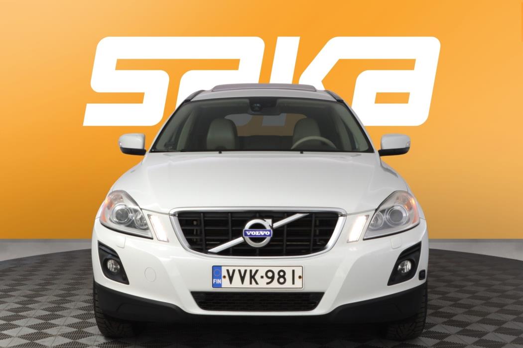 VOLVO XC60 2010