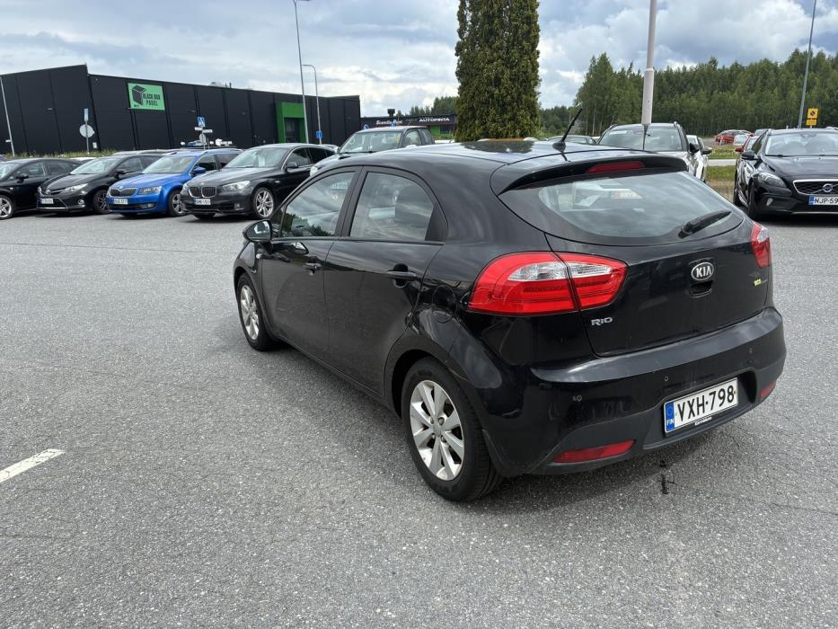 KIA Rio 2013