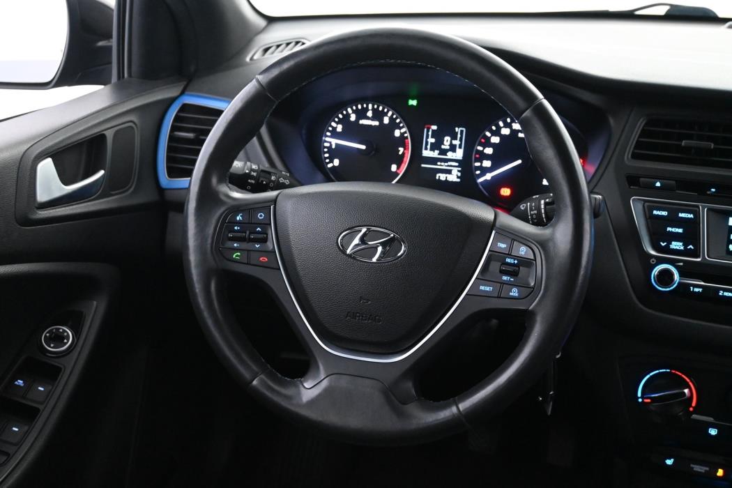 HYUNDAI I20 2016