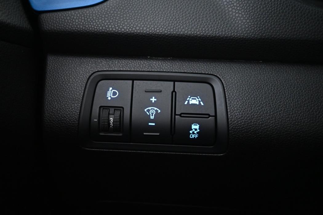 HYUNDAI I20 2016