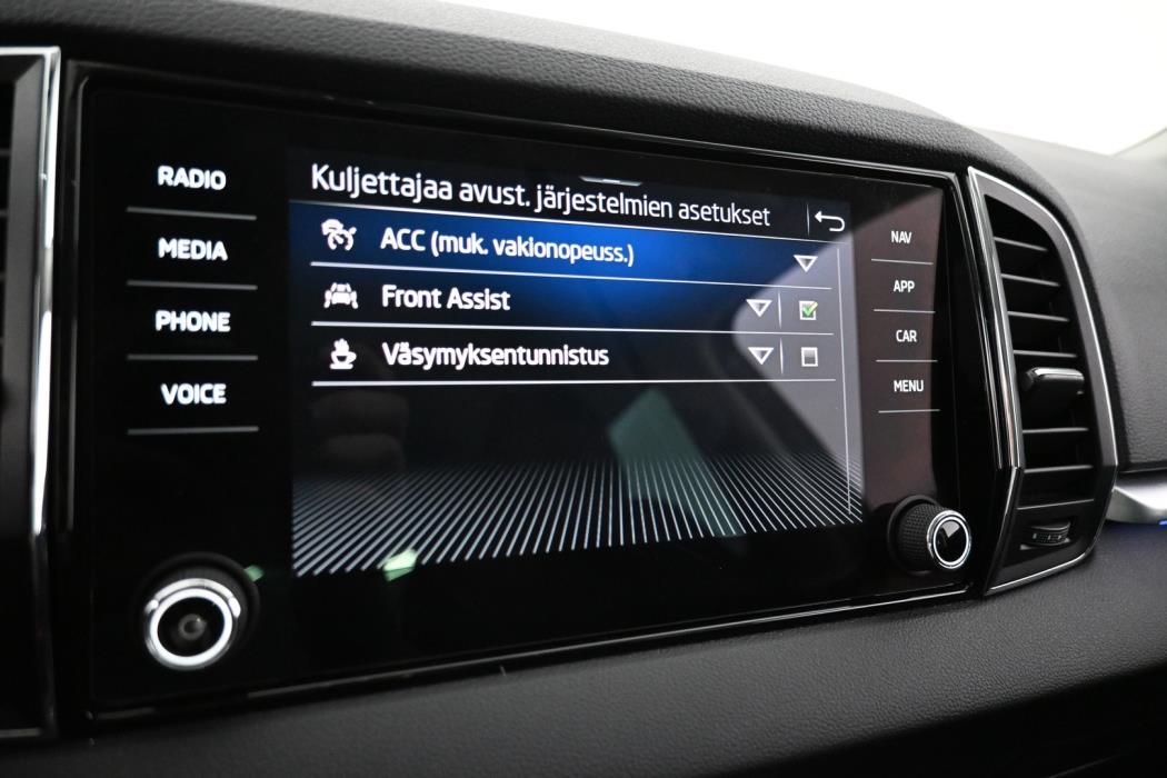 SKODA Karoq 2022