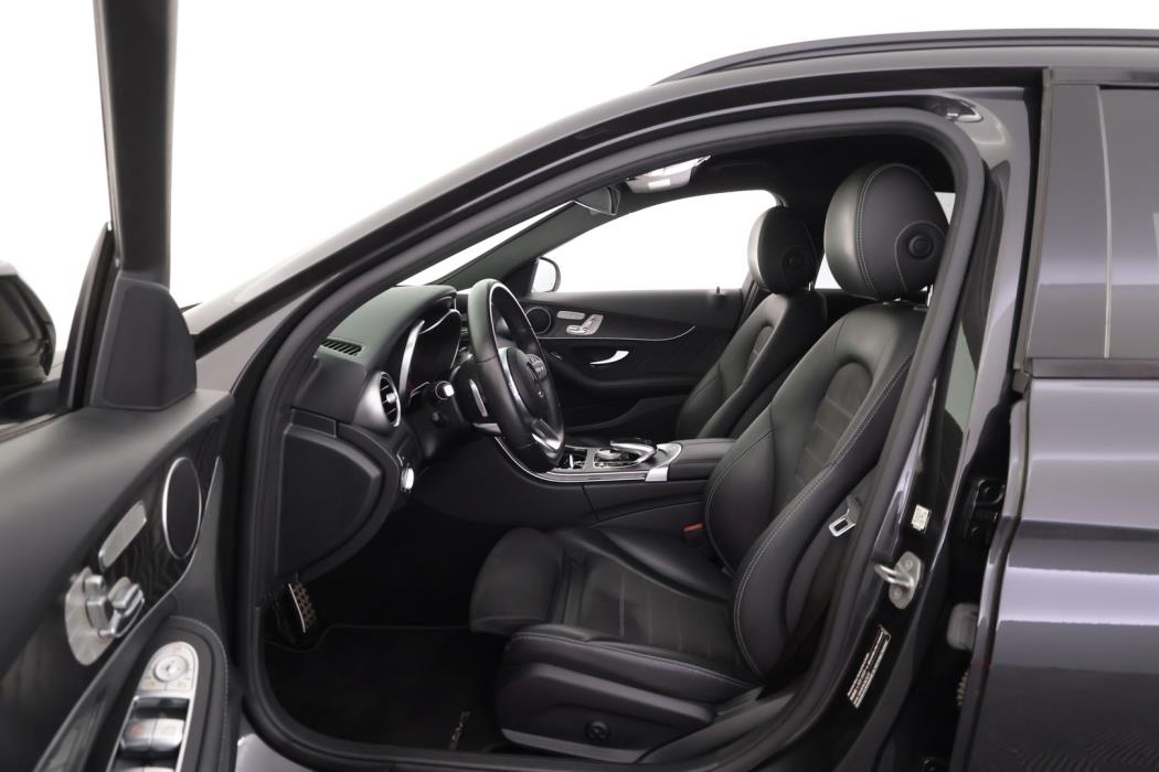 MERCEDES-BENZ C 2020