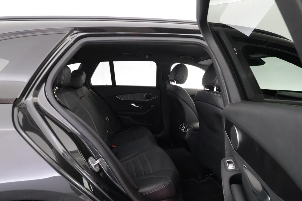 MERCEDES-BENZ C 2020