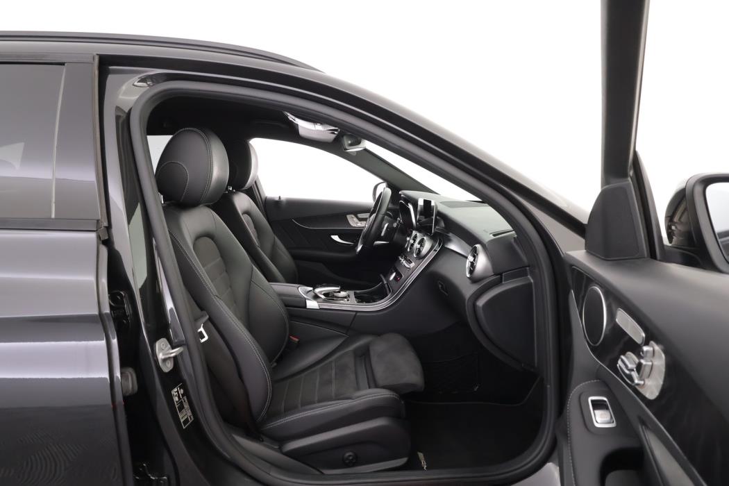 MERCEDES-BENZ C 2020