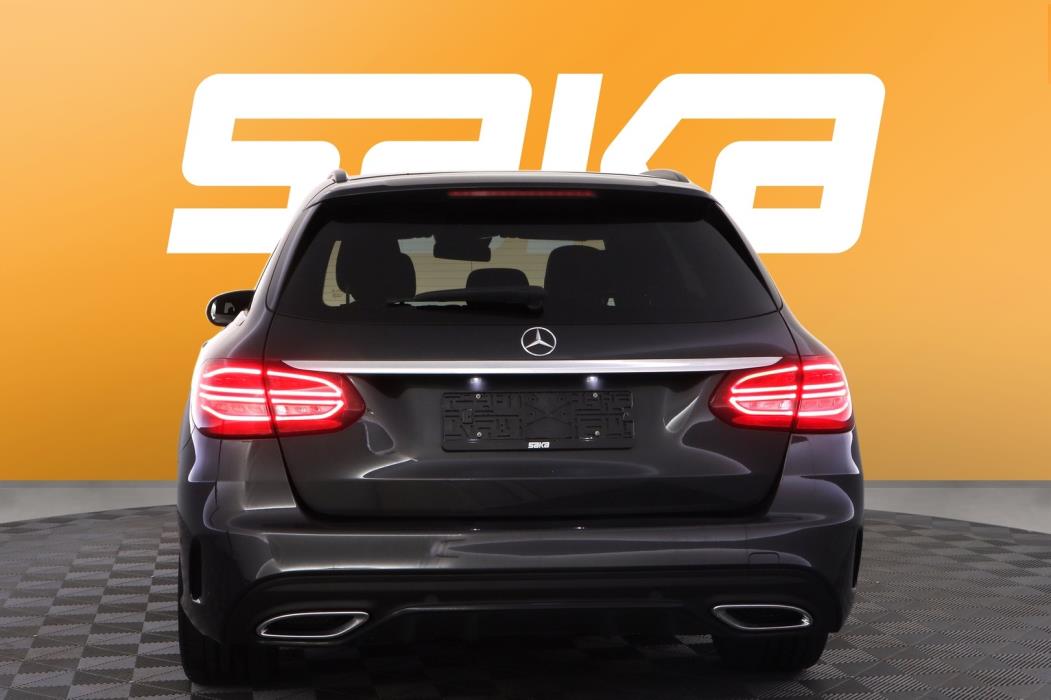 MERCEDES-BENZ C 2020
