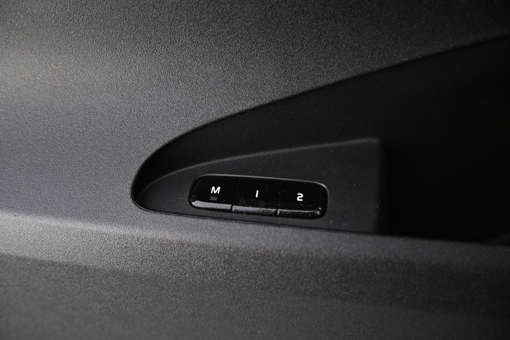 POLESTAR 2 2024