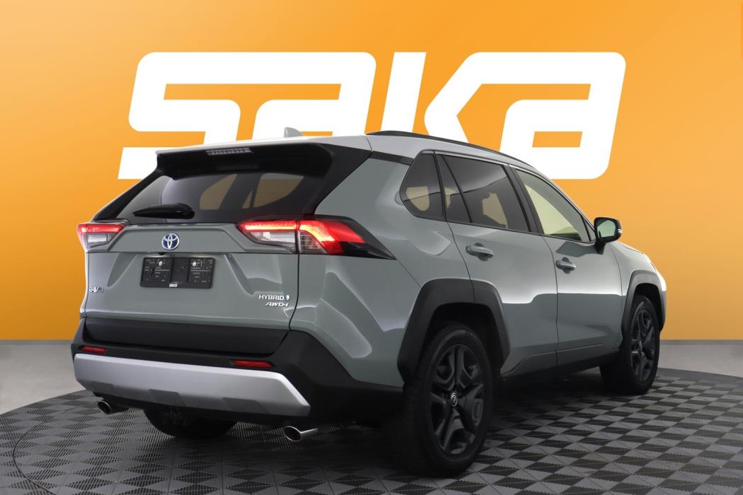 TOYOTA RAV4 2023