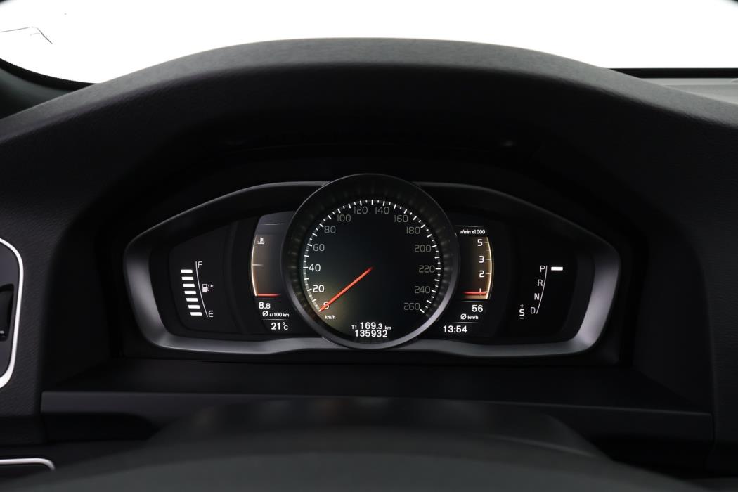 VOLVO V60 Cross Country 2017