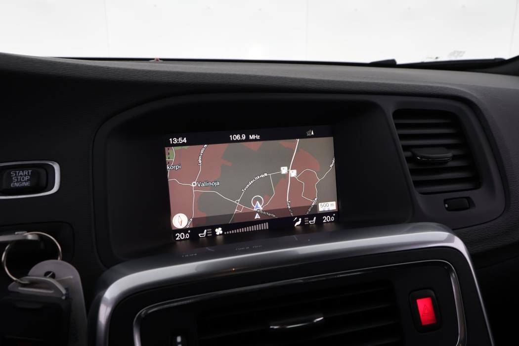 VOLVO V60 Cross Country 2017