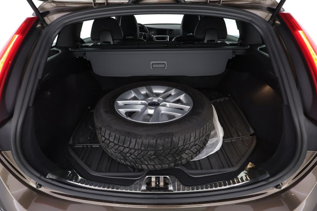 VOLVO V60 Cross Country 2017