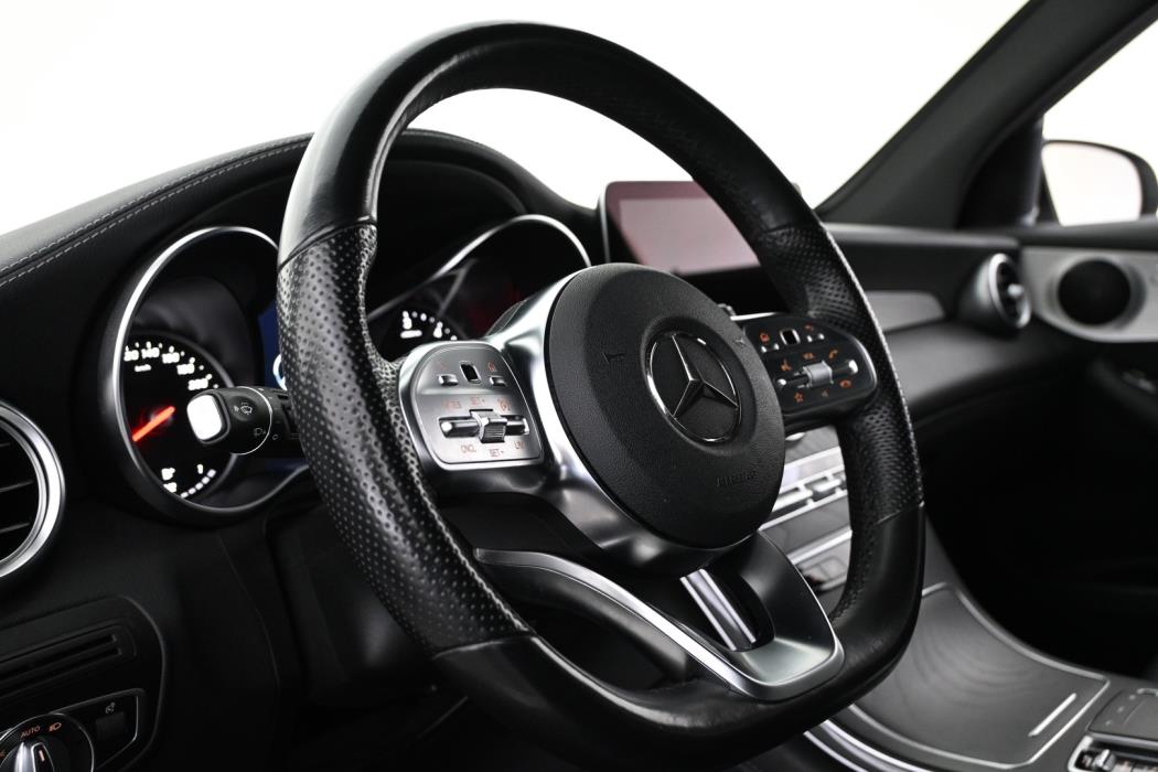 MERCEDES-BENZ GLC 2020