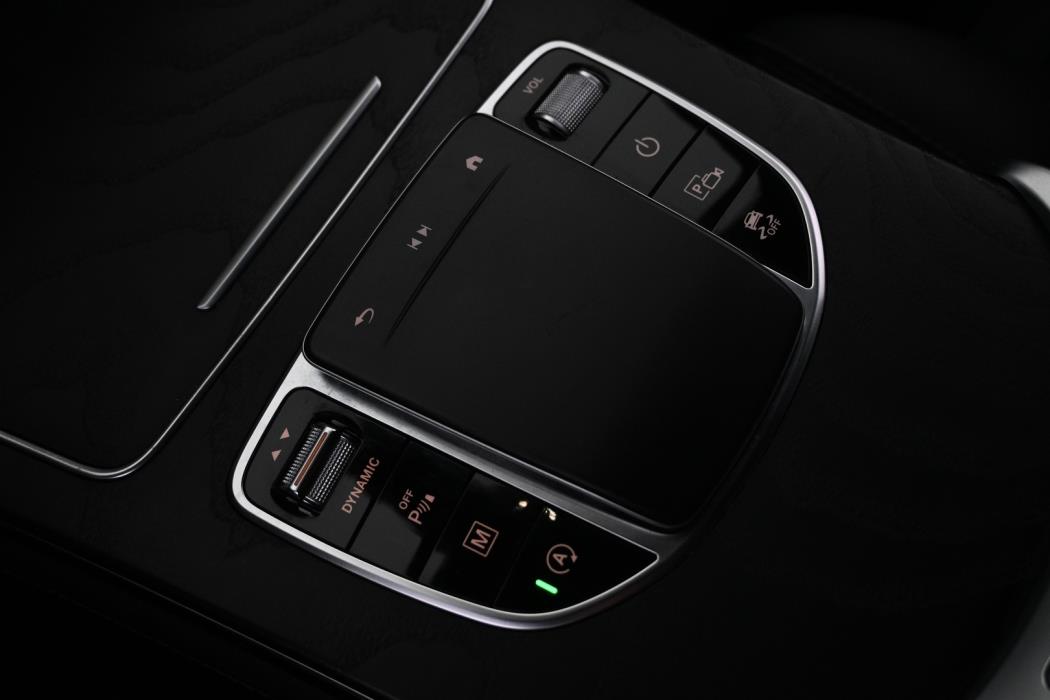 MERCEDES-BENZ GLC 2020