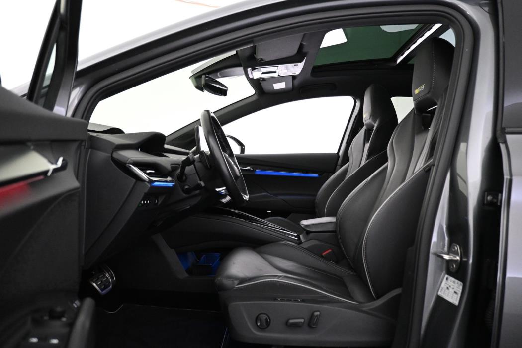 SKODA Enyaq 2023