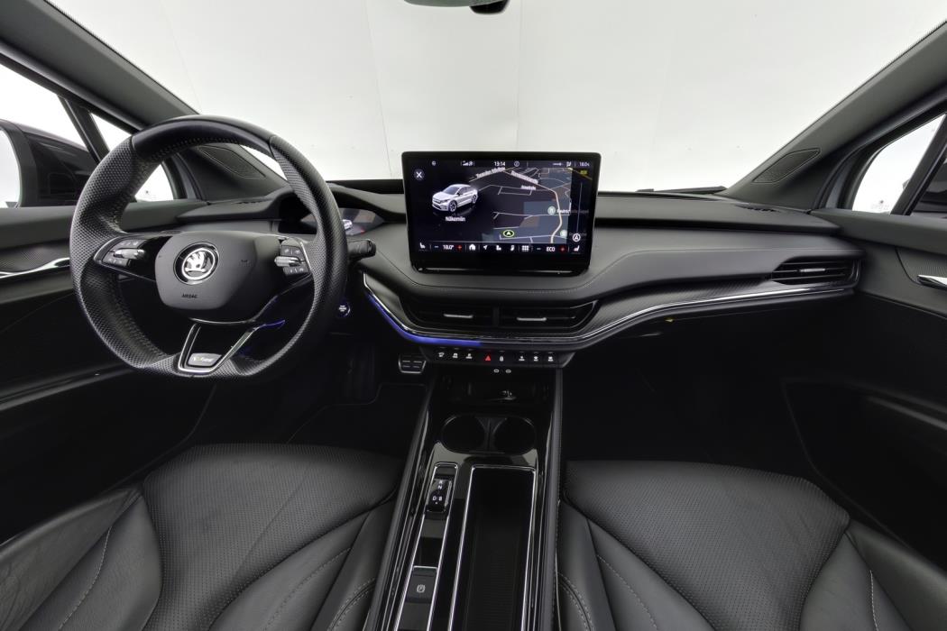 SKODA Enyaq 2023